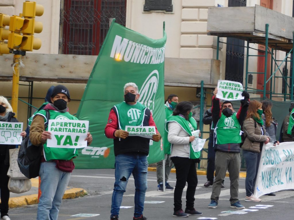 Estatales advierten sobre el fantasma del congelamiento salarial en 2020