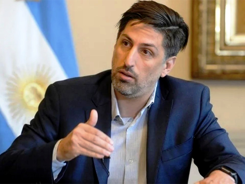 Nicolás Trotta: "La presencialidad debe volver a ser el organizador de nuestro sistema educativo"